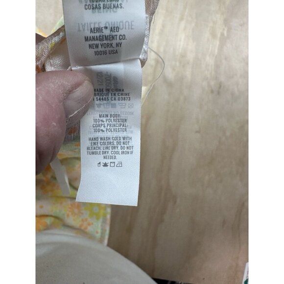 Aerie NWTs Floral Yellow Chiffon Cropped Cape Coverup One Size Sunny 70’ Boho - Picture 5 of 5